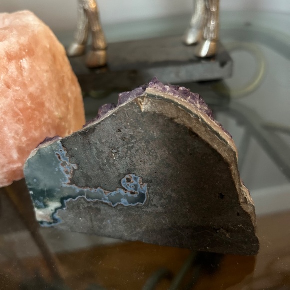 Amethyst Stone - Picture 2 of 8